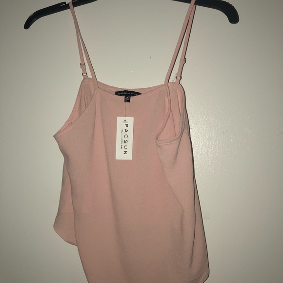Light Pink tank top - Picture 3 of 3